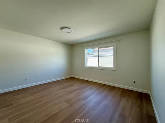 Good size bedroom