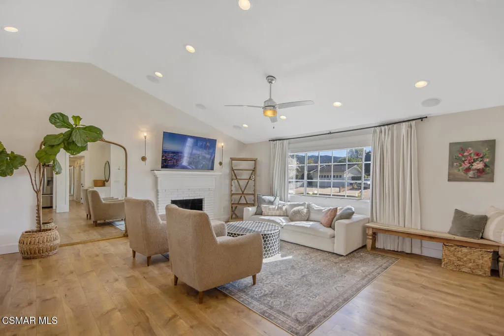 2959 Michael Drive, Newbury Park, California 91320 home-pic-7