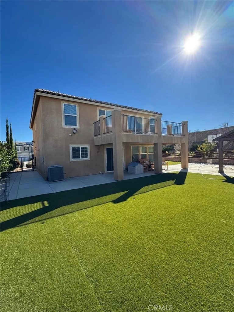 37507 Citron Place, Palmdale, California 93551 home-pic-6