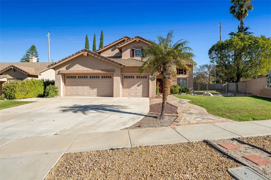 3059 Vera Cruz, Corona, California 92882 home-pic-3