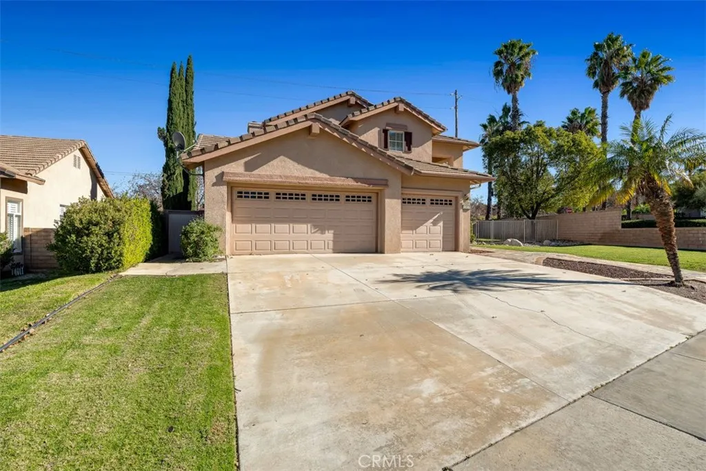 3059 Vera Cruz, Corona, California 92882 home-pic-5