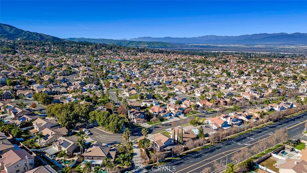 3059 Vera Cruz, Corona, California 92882 home-pic-49