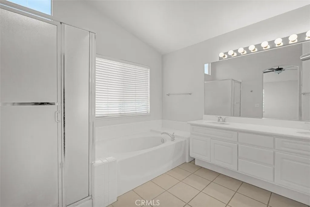 3059 Vera Cruz, Corona, California 92882 home-pic-28