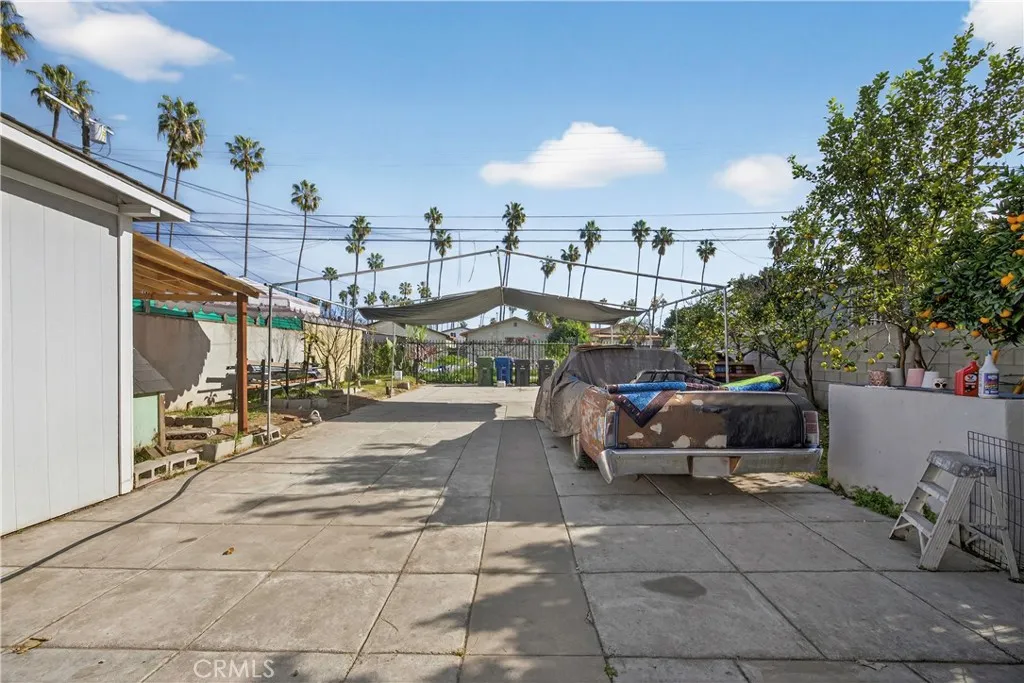 5710 Ruthelen, Los Angeles, California 90062 home-pic-16