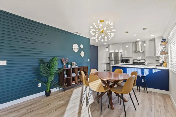 61664 Crest Circle Drive