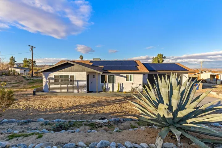 61664 Crest Circle Drive