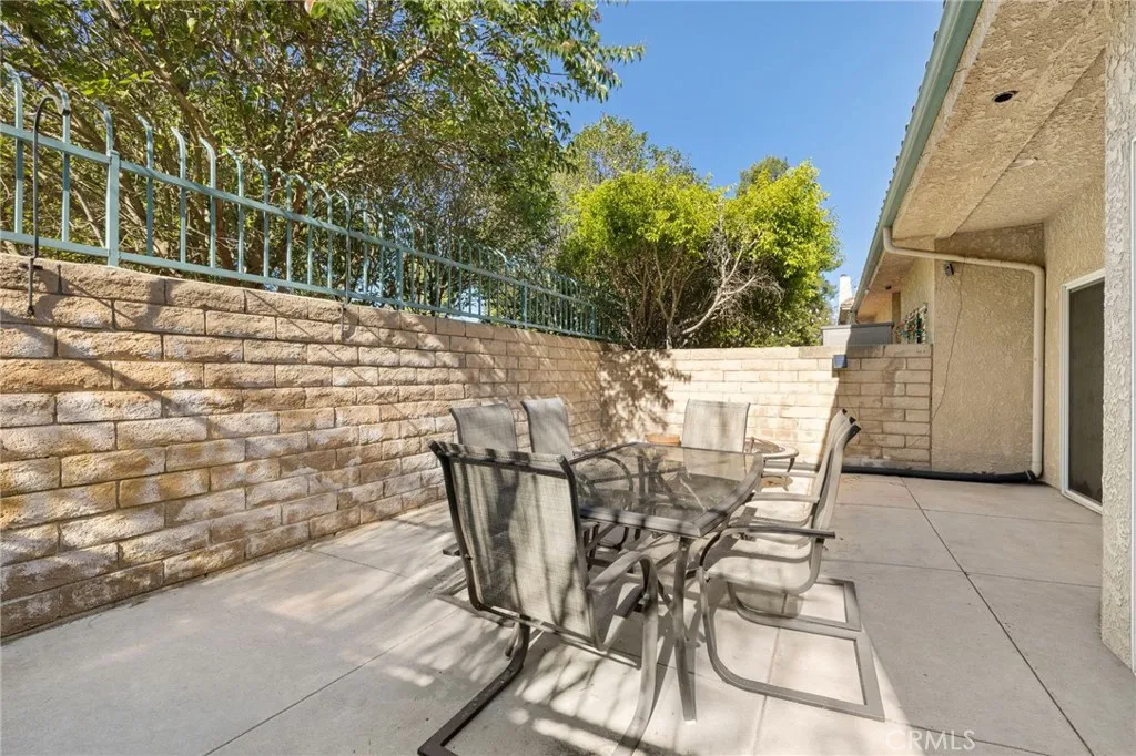 2748 Borchard, Newbury Park, California 91320 home-pic-14