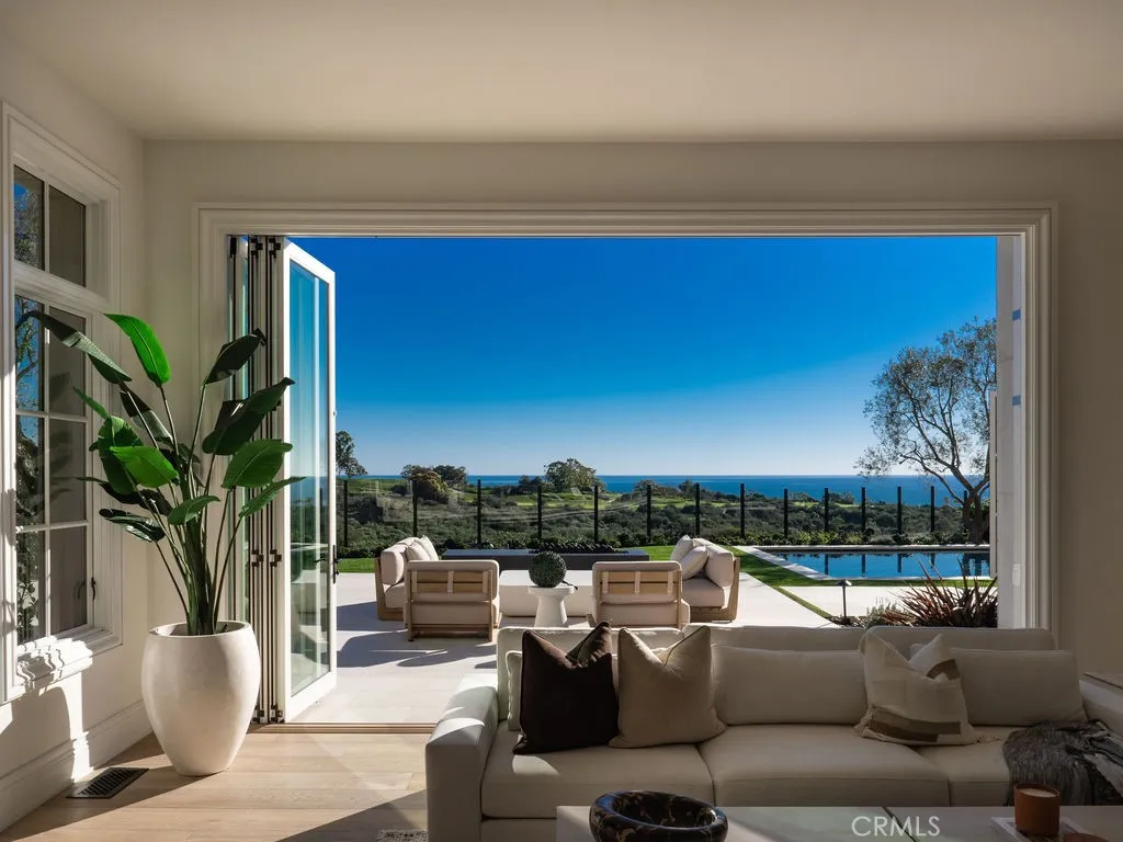 24 Fairway, Newport Coast, California 92657 home-pic-16