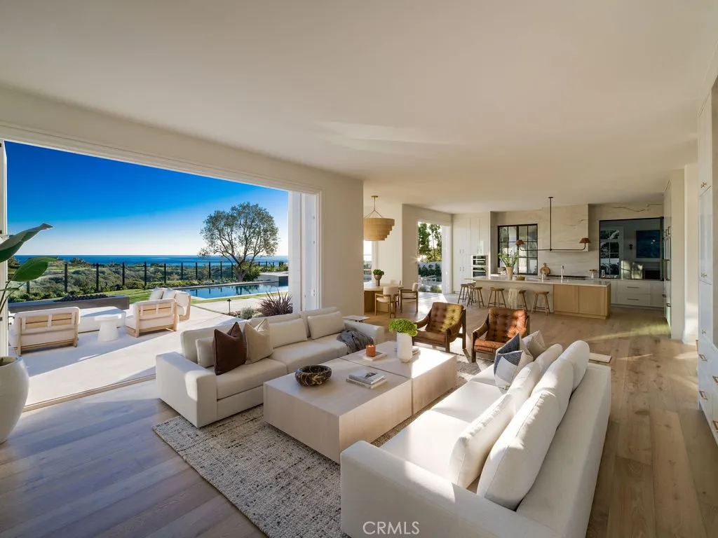 24 Fairway, Newport Coast, California 92657 home-pic-10