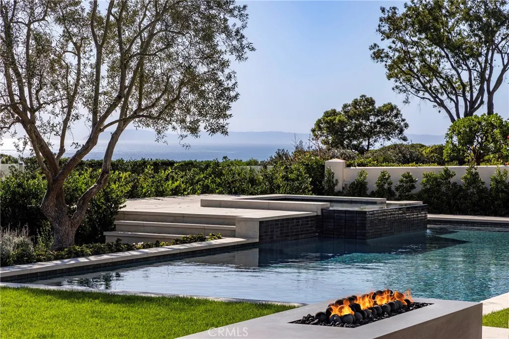 24 Fairway, Newport Coast, California 92657 home-pic-31