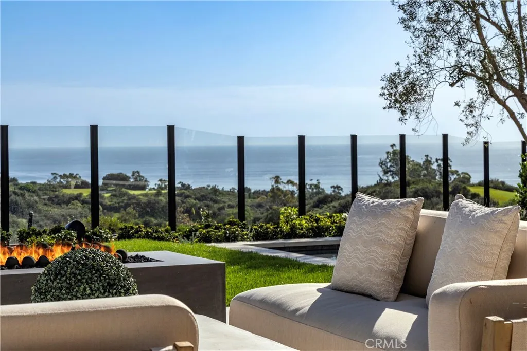 24 Fairway, Newport Coast, California 92657 home-pic-4