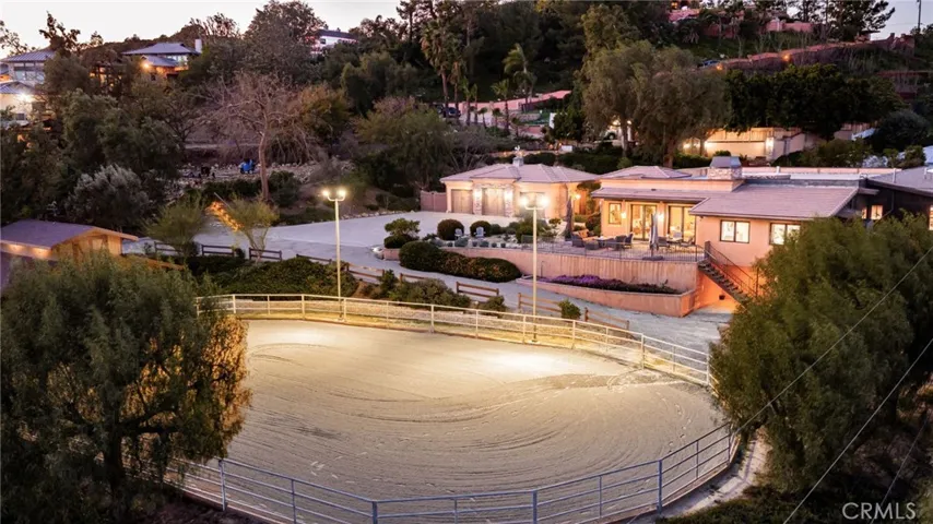 Amazing venue space for weddings or retreats.
