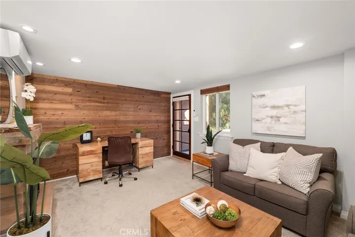 Office with separate entrance