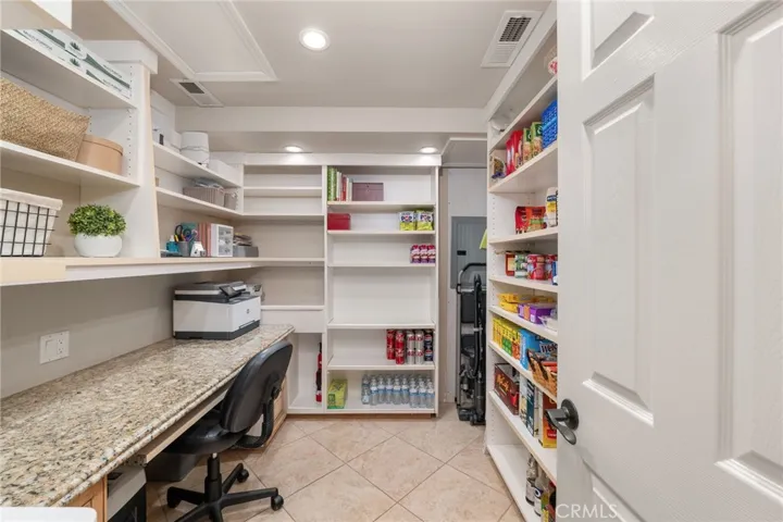 Walk-in pantry