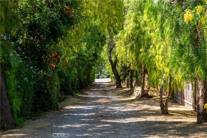 Stunning entry for guests