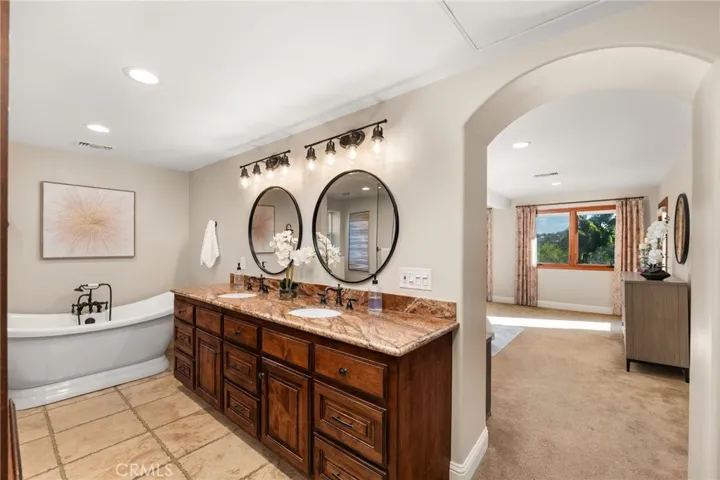 Primary Suite Bathroom with 2 person tub