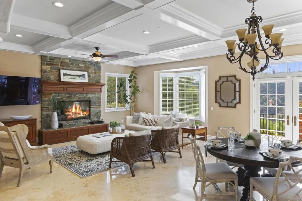Den/Family/Great Room