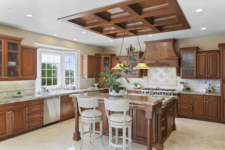 Gourmet Kitchen