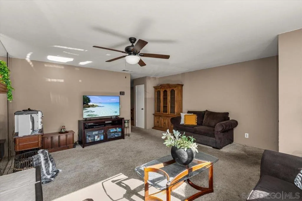 6566 Glidden Lane, San Diego, California 92111 home-pic-8