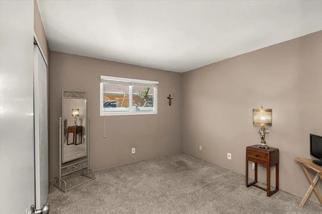6566 Glidden Lane, San Diego, California 92111 home-pic-14