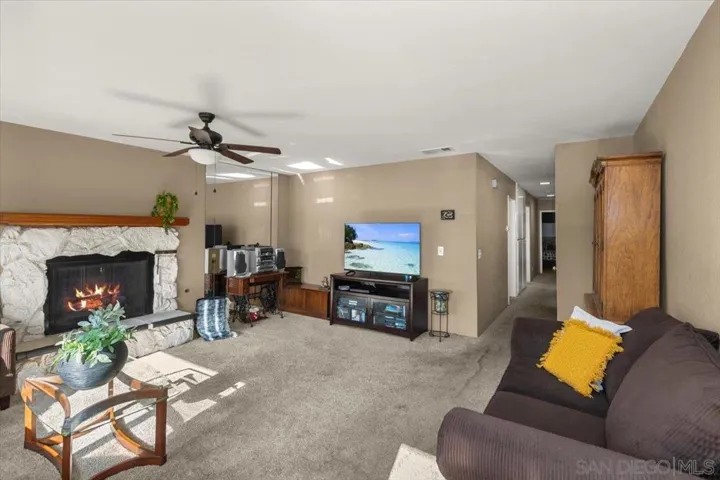 6566 Glidden Lane, San Diego, California 92111