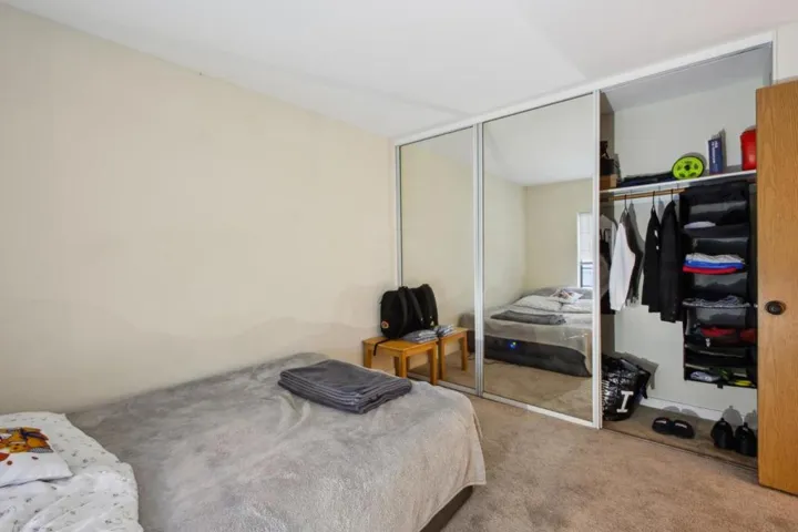 1615 Oakdale Avenue, San Francisco, California 94124