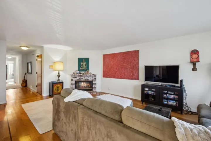 1615 Oakdale Avenue, San Francisco, California 94124