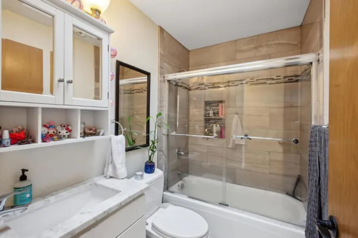 1615 Oakdale Avenue, San Francisco, California 94124