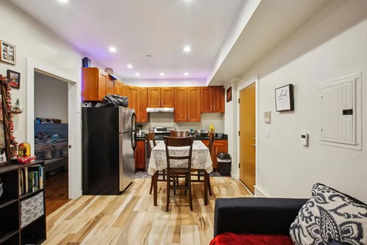 1615 Oakdale Avenue, San Francisco, California 94124