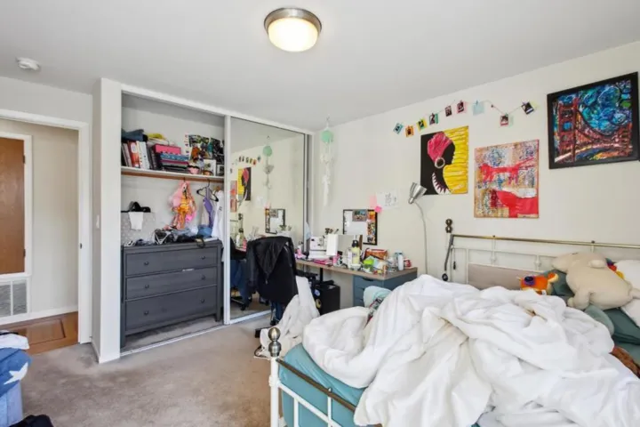 1615 Oakdale Avenue, San Francisco, California 94124
