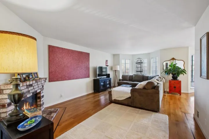 1615 Oakdale Avenue, San Francisco, California 94124