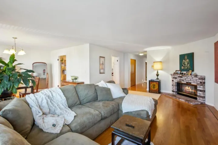 1615 Oakdale Avenue, San Francisco, California 94124