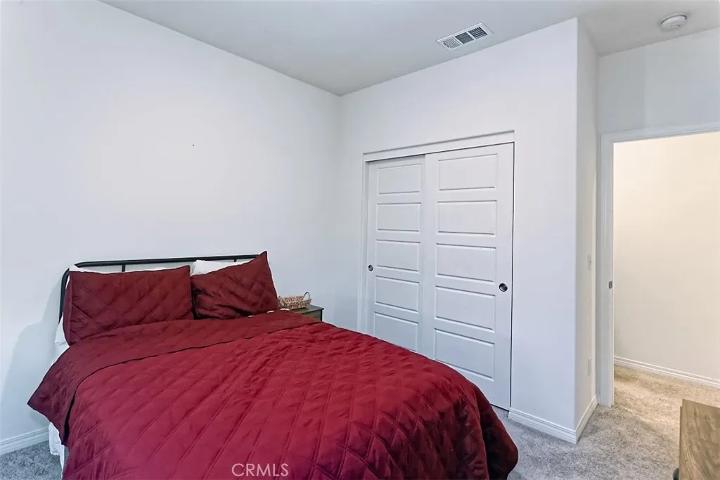 12268 Verano, Victorville, California 92392 home-pic-16