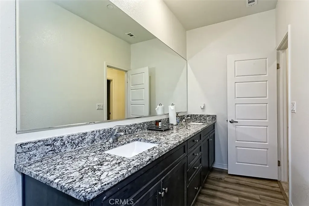 12268 Verano, Victorville, California 92392 home-pic-5