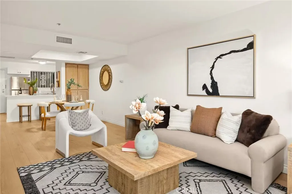 321 N Orange Avenue 103, Monterey Park, California 91755 home-pic-7