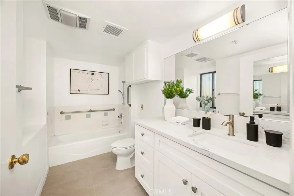 321 N Orange Avenue 103, Monterey Park, California 91755 home-pic-13