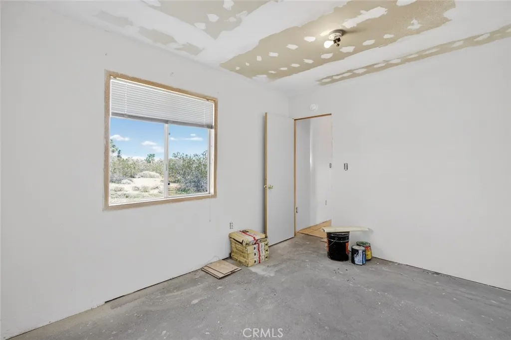 59375 Breezy, Yucca Valley, California 92284 home-pic-32