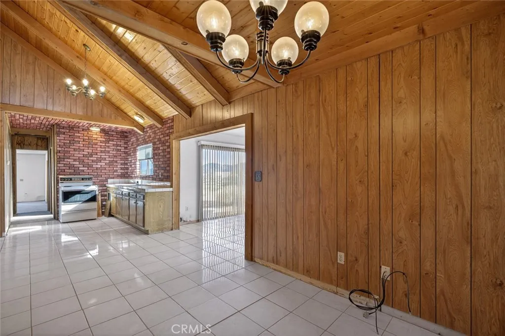 59375 Breezy, Yucca Valley, California 92284 home-pic-15