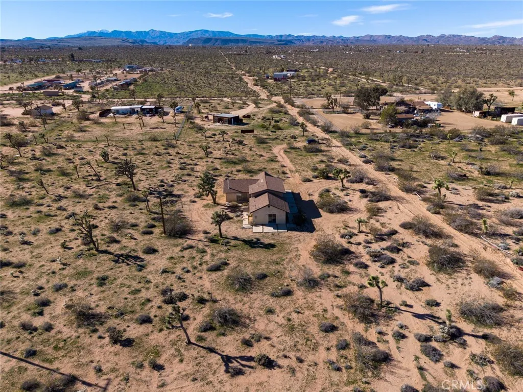 59375 Breezy, Yucca Valley, California 92284 home-pic-49
