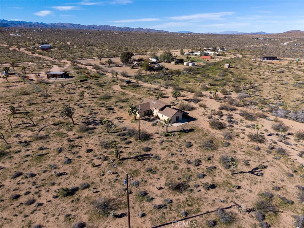 59375 Breezy, Yucca Valley, California 92284 home-pic-48