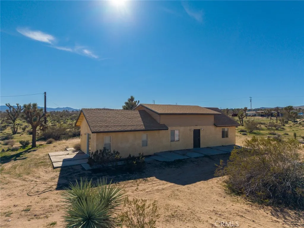 59375 Breezy, Yucca Valley, California 92284 home-pic-40