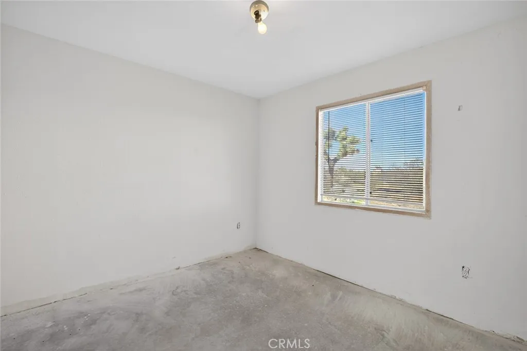 59375 Breezy, Yucca Valley, California 92284 home-pic-26