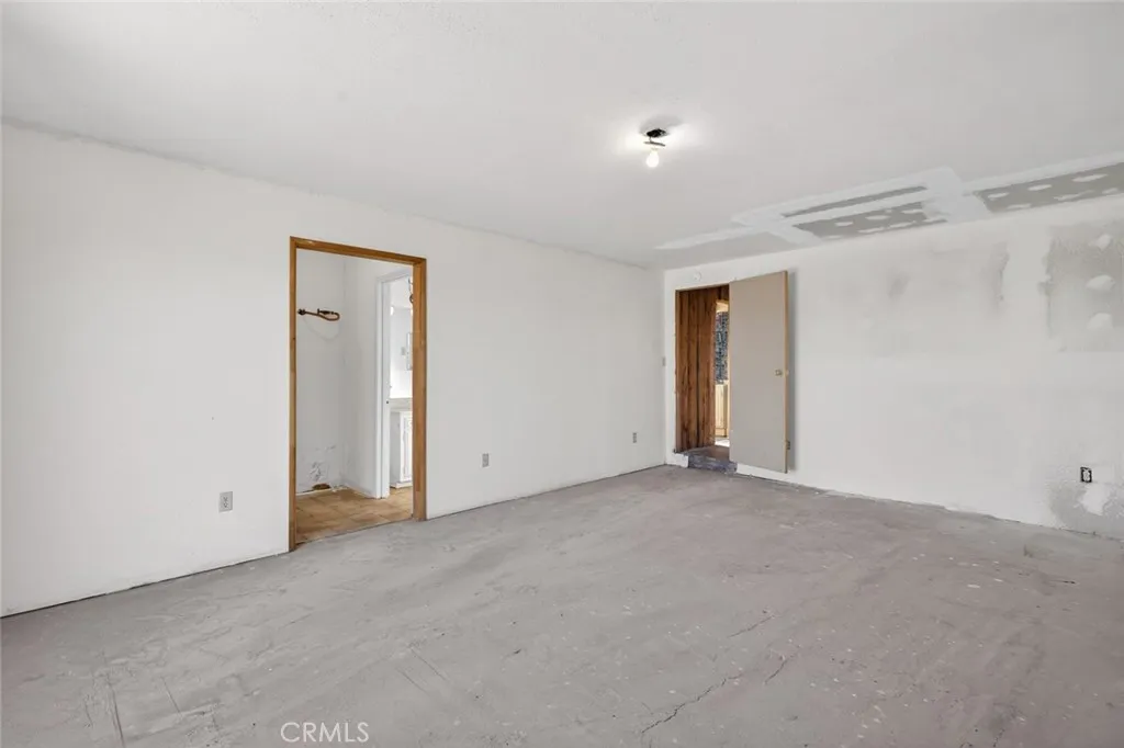 59375 Breezy, Yucca Valley, California 92284 home-pic-19
