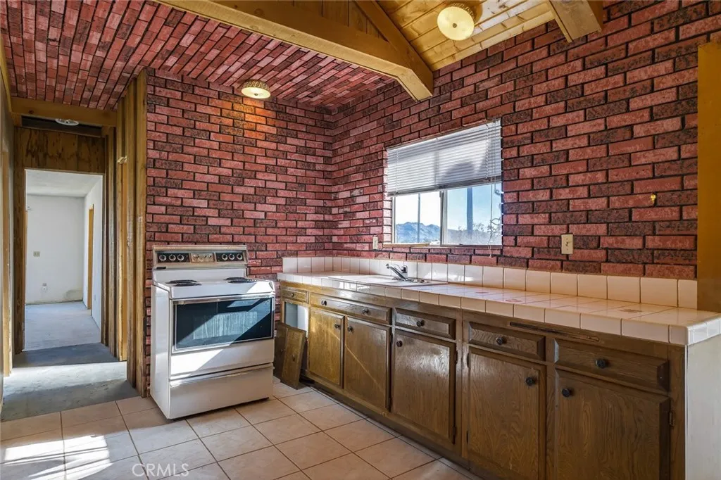 59375 Breezy, Yucca Valley, California 92284 home-pic-7