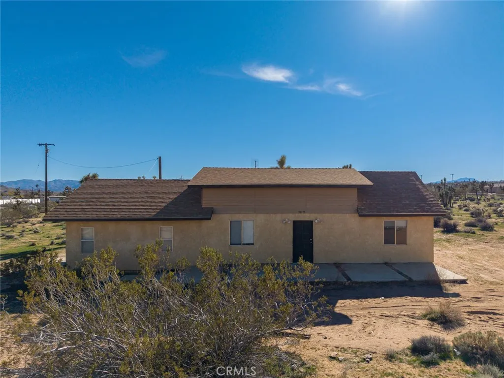 59375 Breezy, Yucca Valley, California 92284 home-pic-3