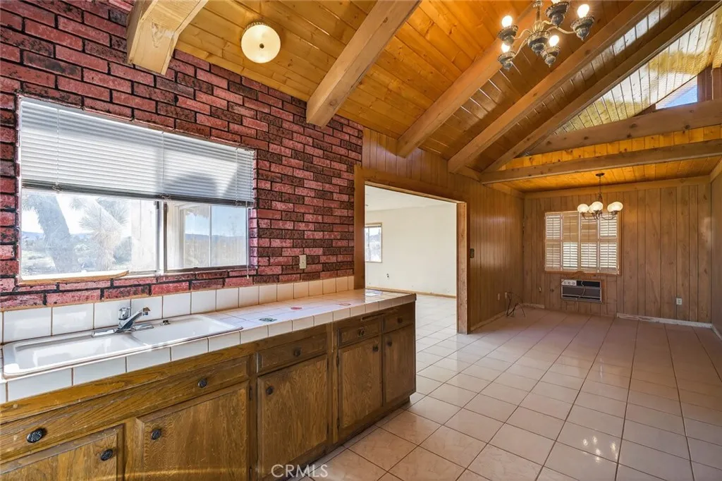 59375 Breezy, Yucca Valley, California 92284 home-pic-11