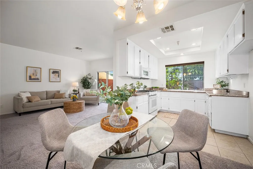 9031 Primavera, Cypress, California 90630 home-pic-1
