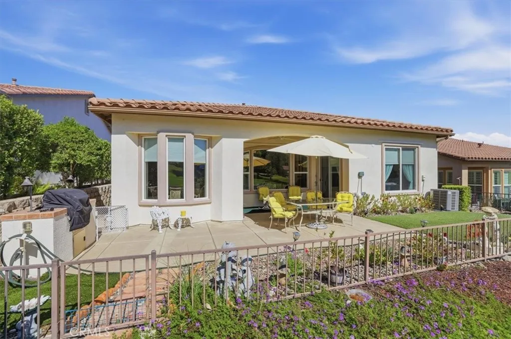9359 Robinson, Corona, California 92883 home-pic-36