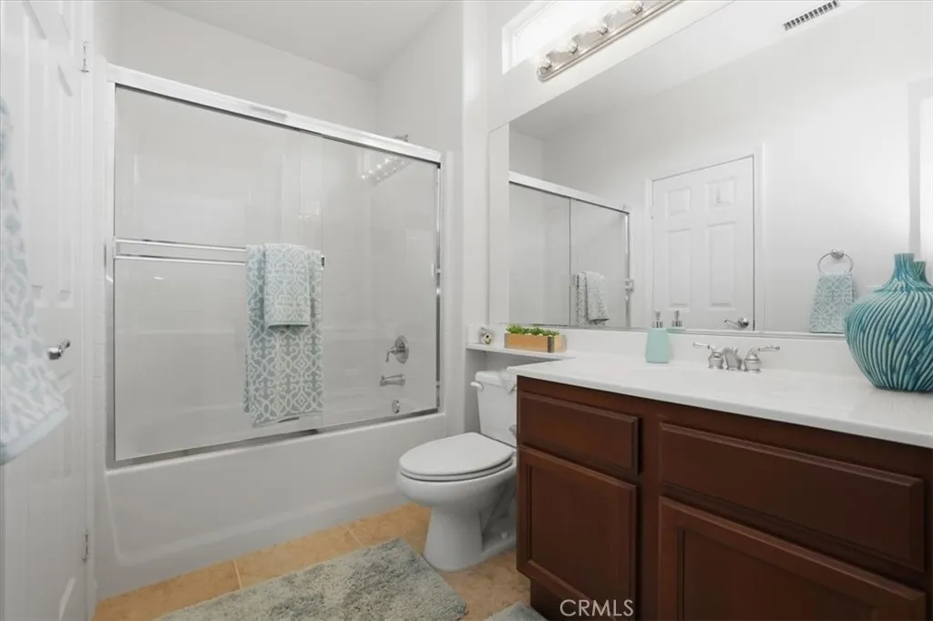 9359 Robinson, Corona, California 92883 home-pic-26