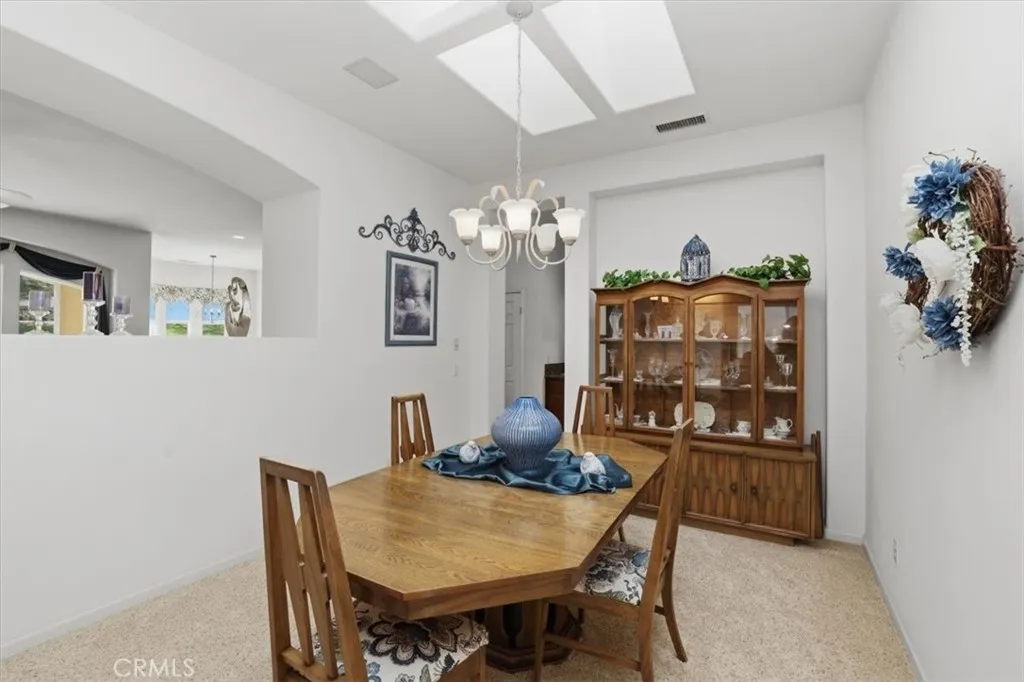 9359 Robinson, Corona, California 92883 home-pic-11